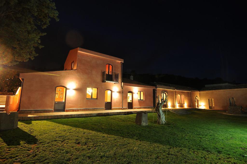 Villa Il Giardino Degli Ovali Fiumefreddo di Sicilia Habitación foto